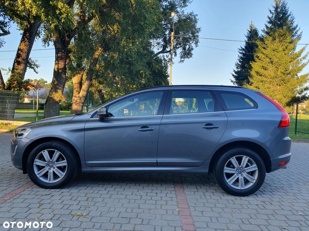 Volvo XC 60 D3 Geartronic Momentum - 9