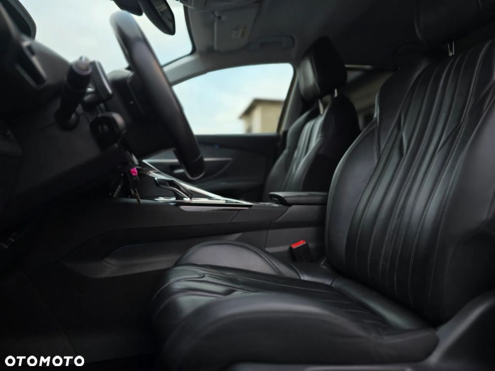 Peugeot 5008 - 23