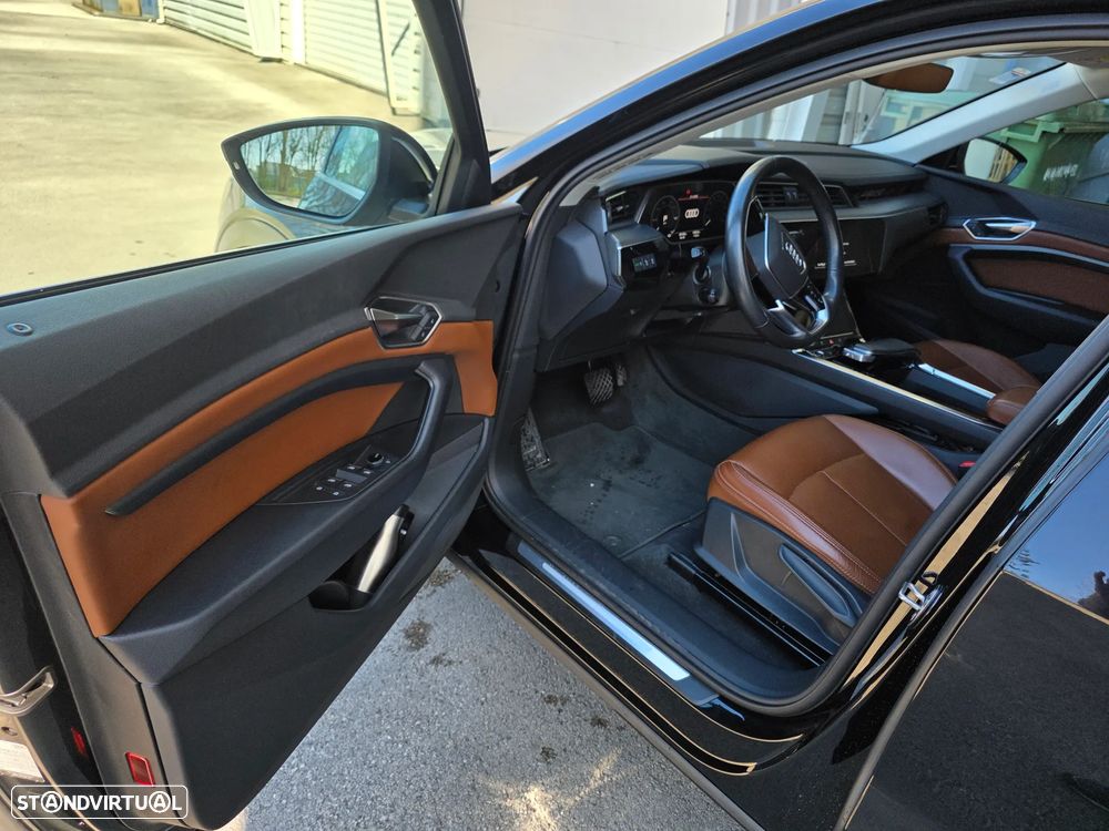 Audi Q8 e-Tron Sportback 55 quattro Advanced - 10