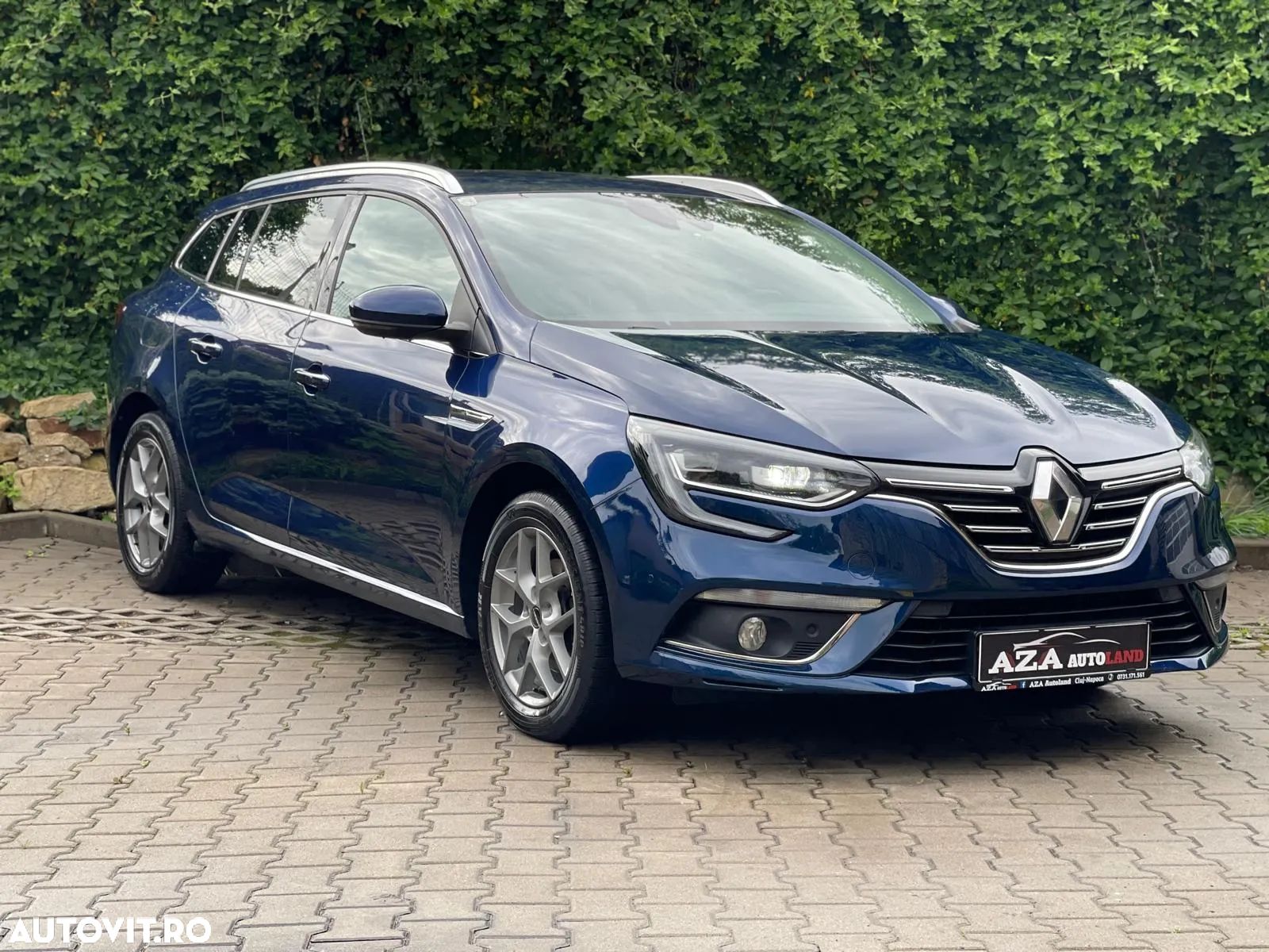 Renault Megane ENERGY dCi 110 EDC BOSE EDITION - 1