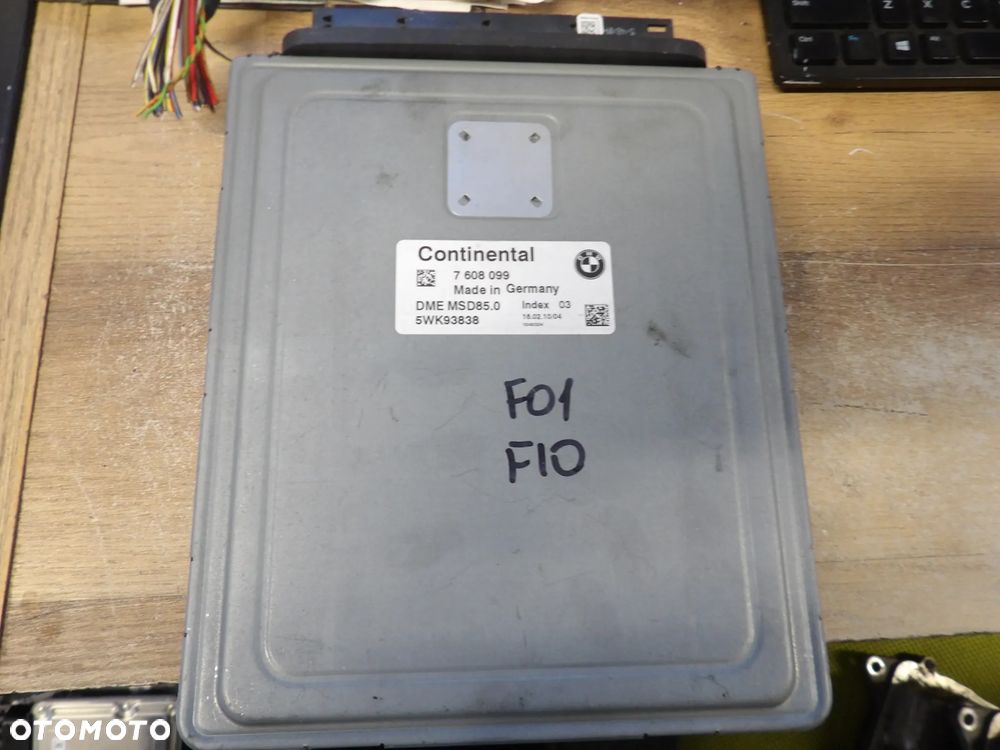 BMW - F10,F11 - MODUŁ - STEROWNIK SILNIKA ECU - 7608099 - 1