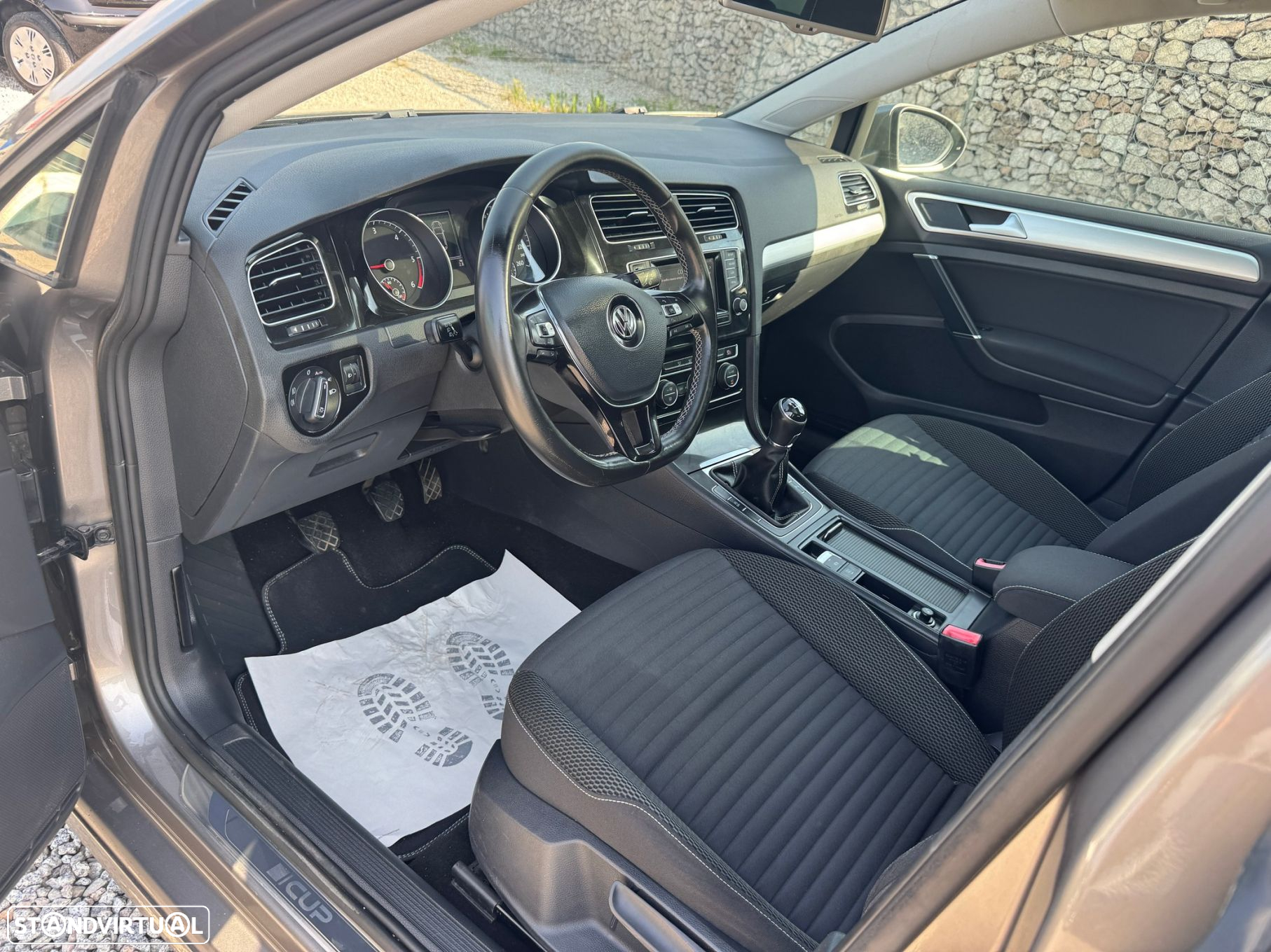 VW Golf 1.6 TDI BlueMotion Cup - 8