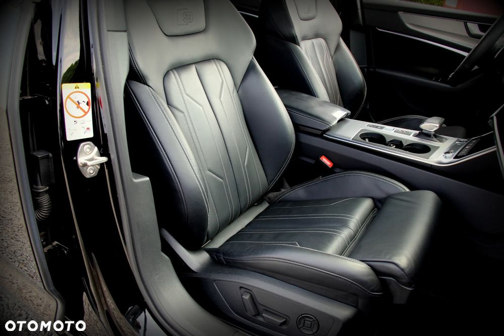 Audi A6 Avant 55 TFSI e quattro S tronic S line - 14