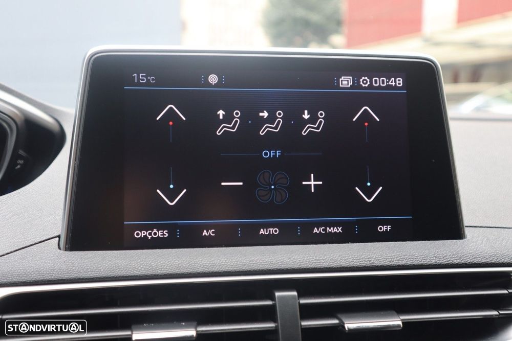 Peugeot 3008 1.5 BlueHDi Allure EAT8 - 23