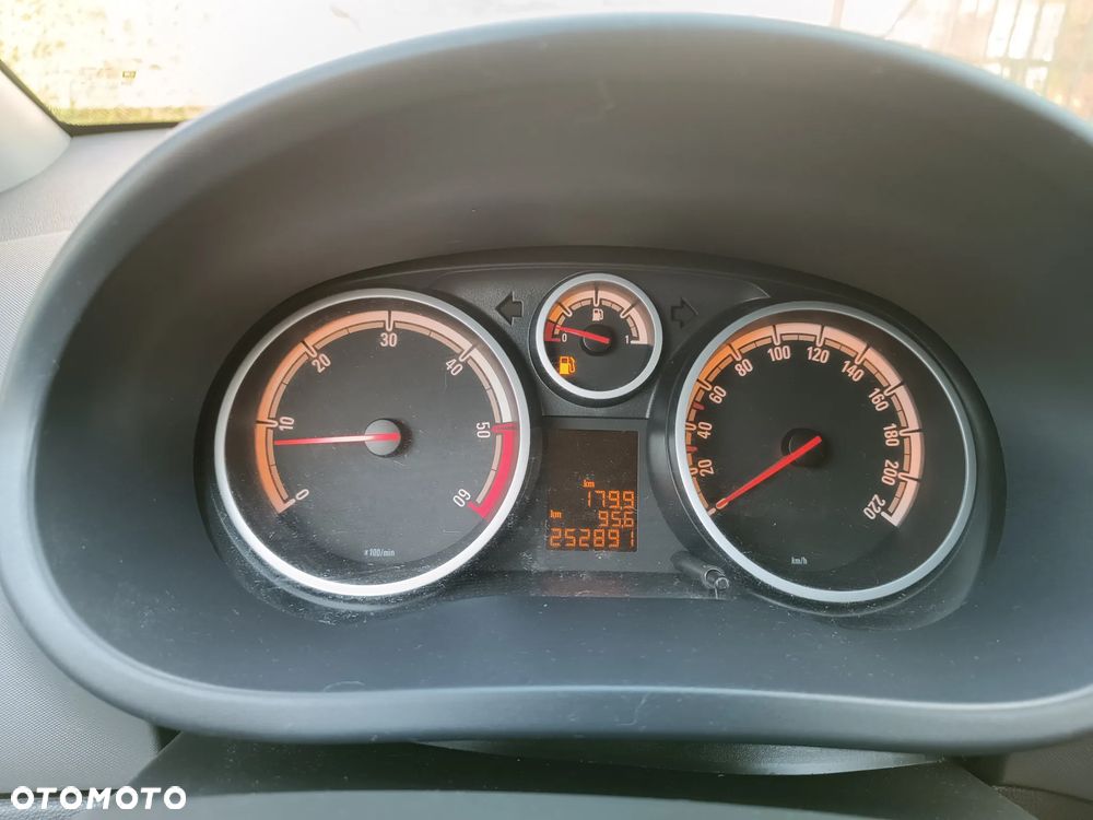 Opel Corsa 1.3 CDTI - 6