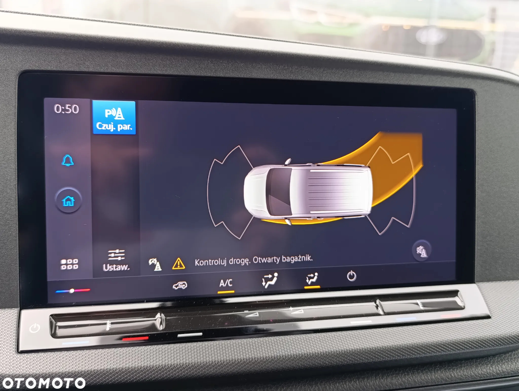 Ford Transit Connect - 13