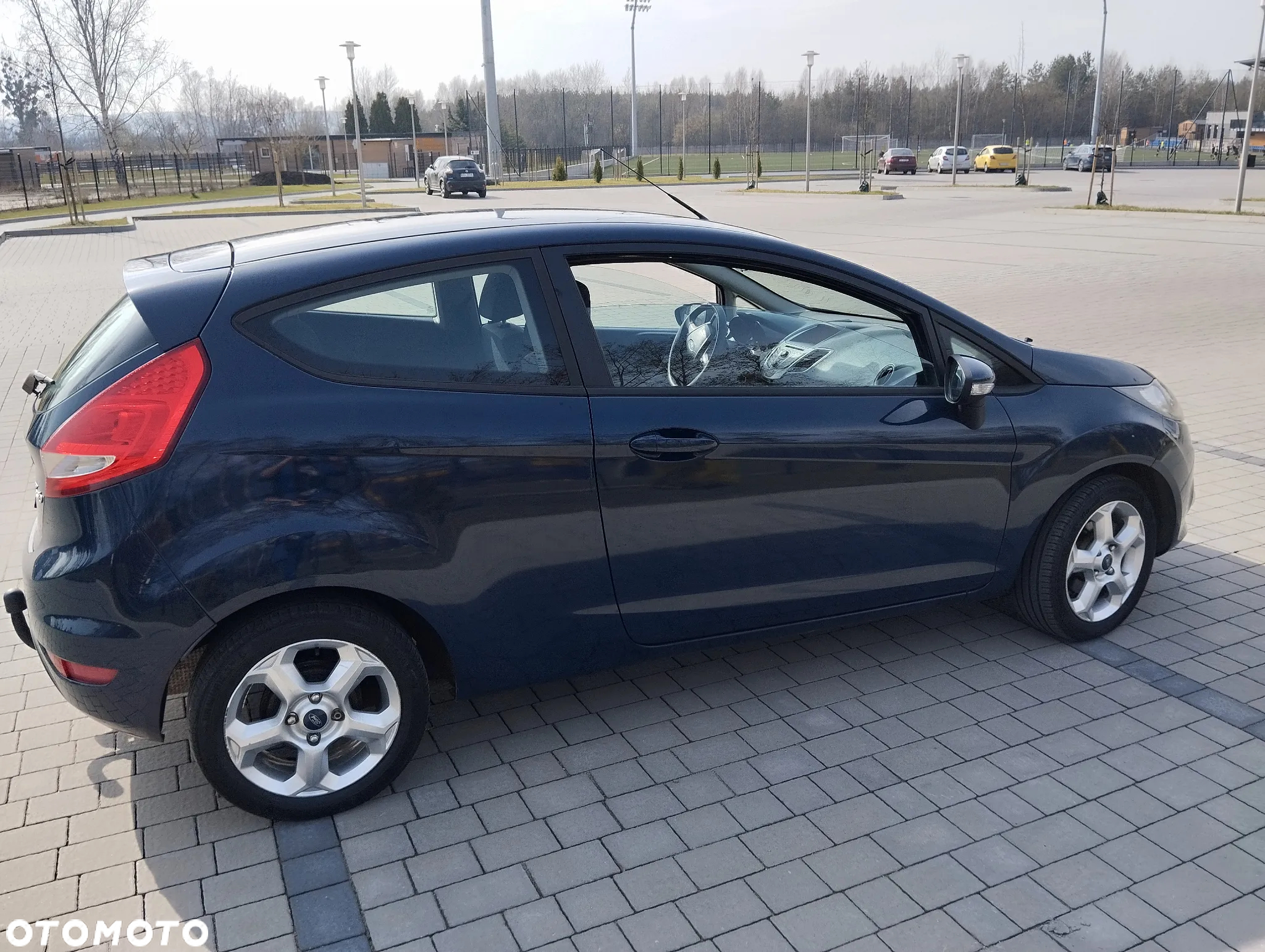 Ford Fiesta 1.25 Ambiente - 2