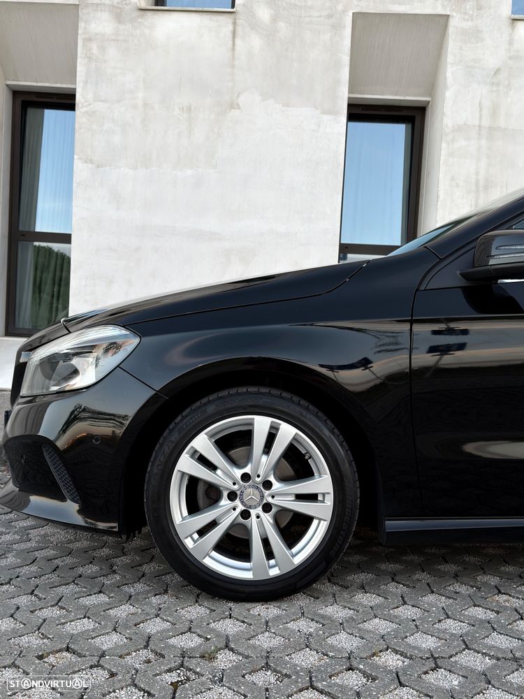 Mercedes-Benz A 180 CDI BE Edition Urban - 8