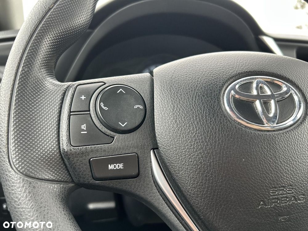 Toyota Auris 1.33 VVT-i Active - 14