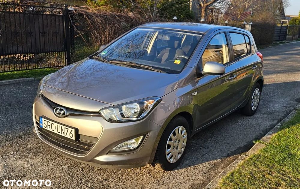 Hyundai i20