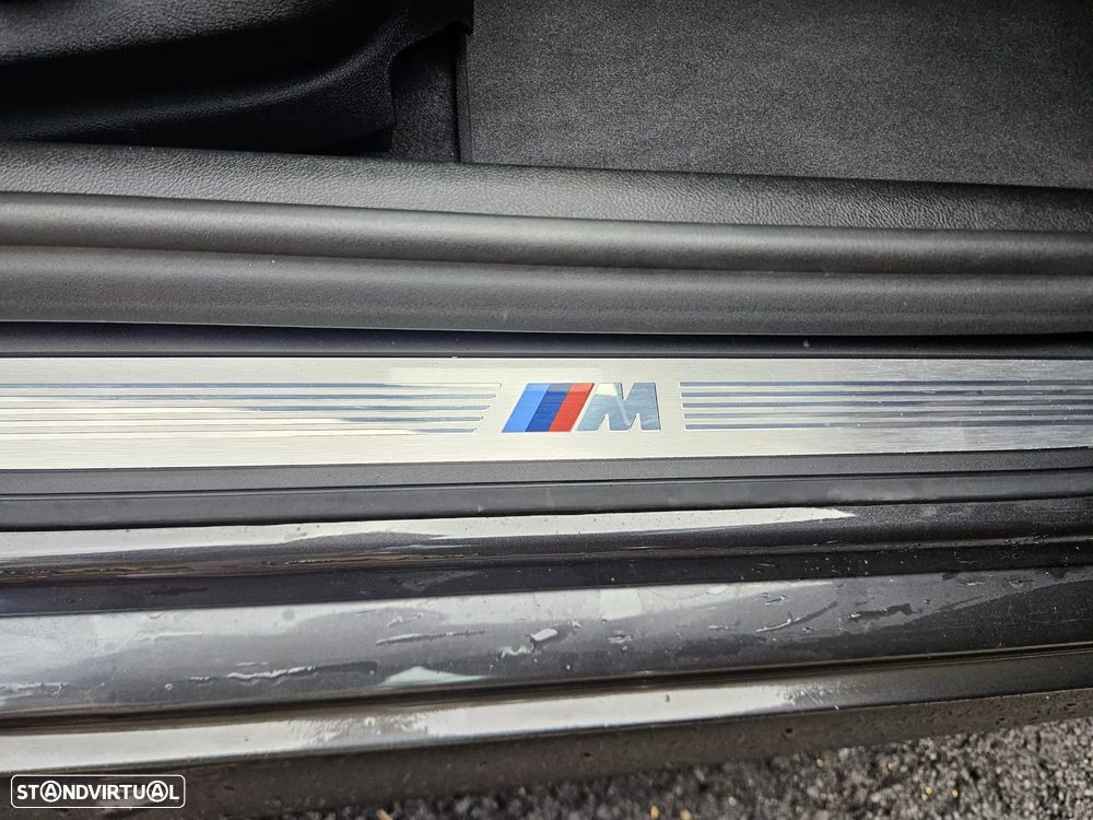 BMW 530 e Pack Desportivo M - 12