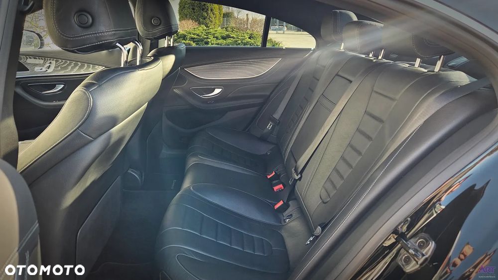 Mercedes-Benz CLS - 19
