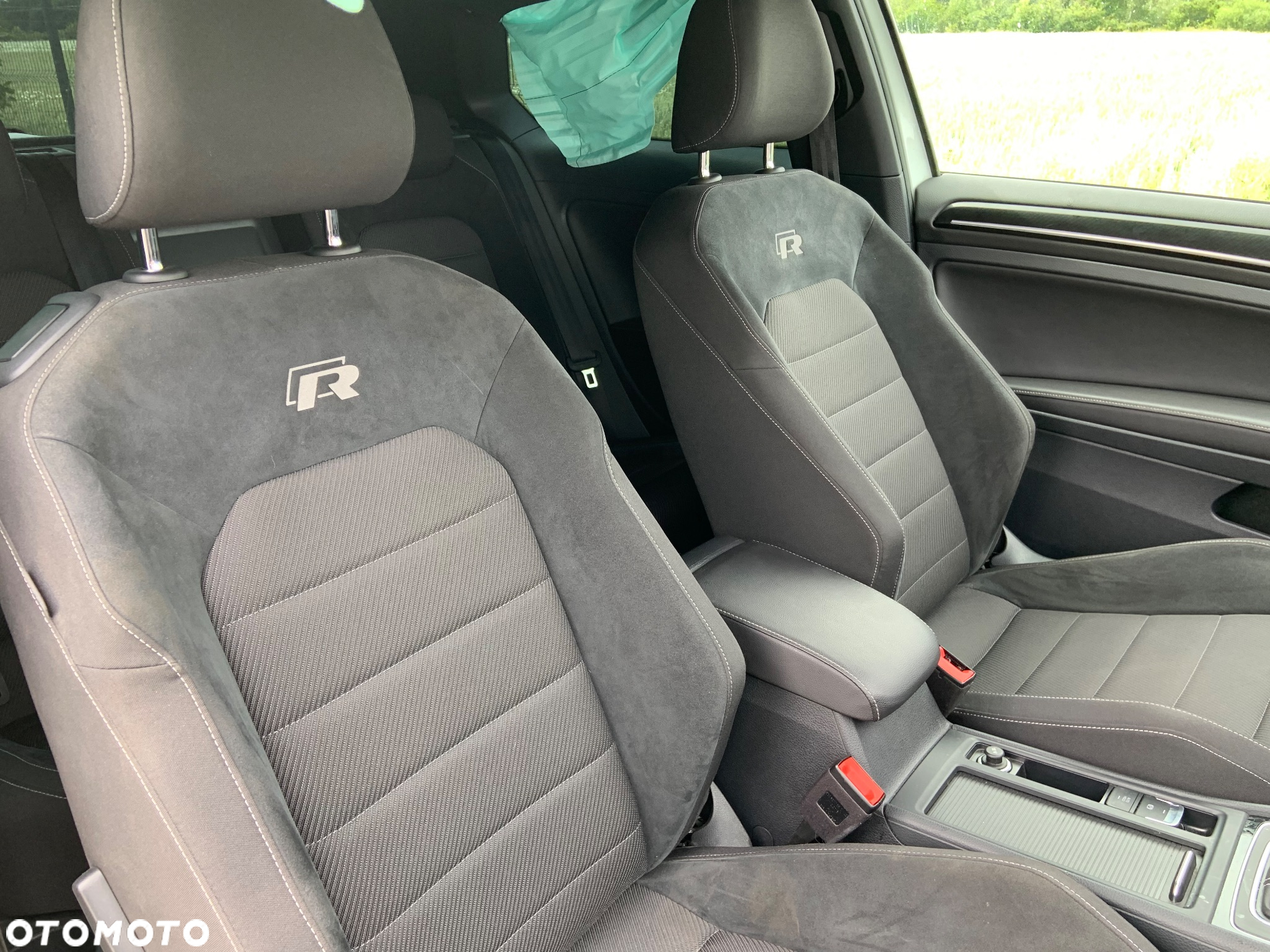 Volkswagen Golf R 2.0 TSI OPF 4Motion DSG - 27