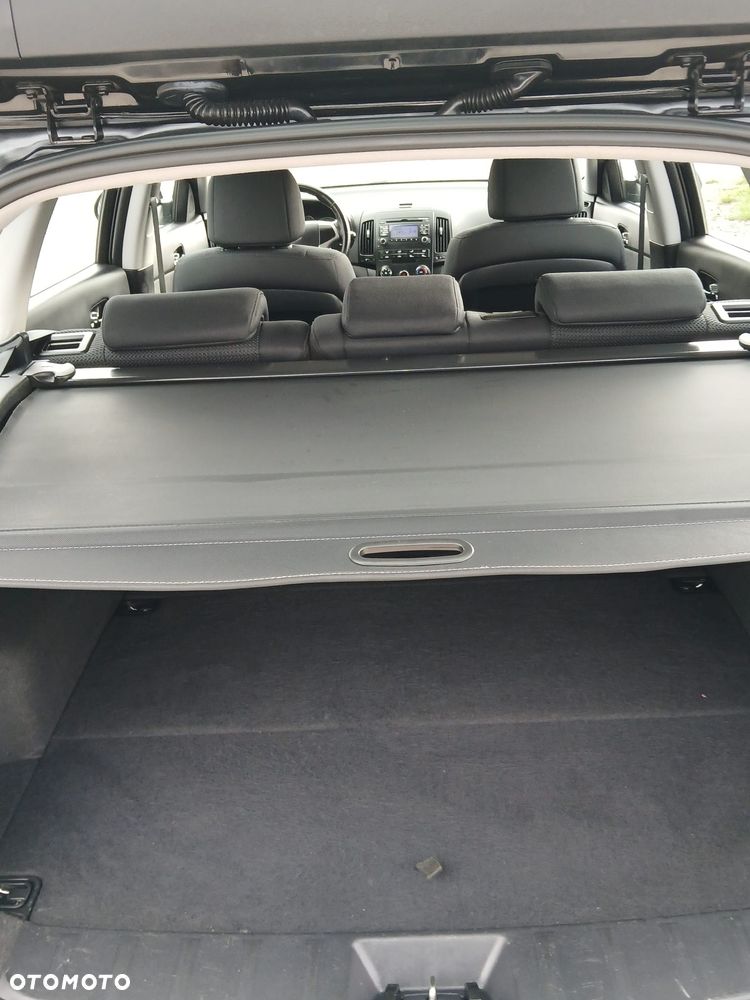 Hyundai i30 1.6 CRDI Comfort - 9
