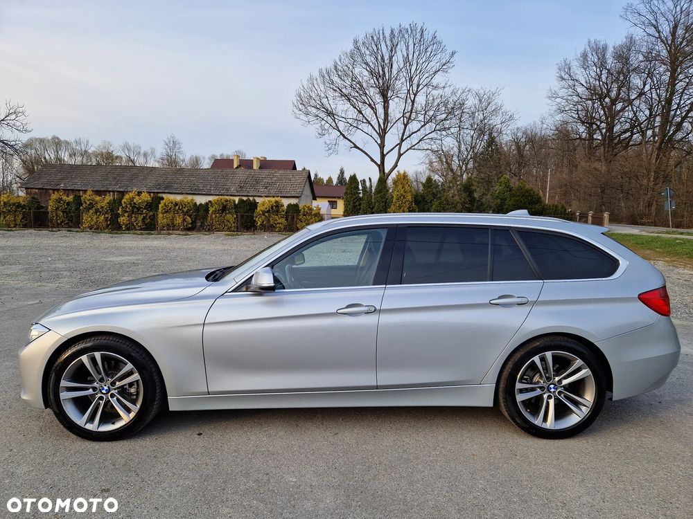 BMW Seria 3 320d xDrive - 9