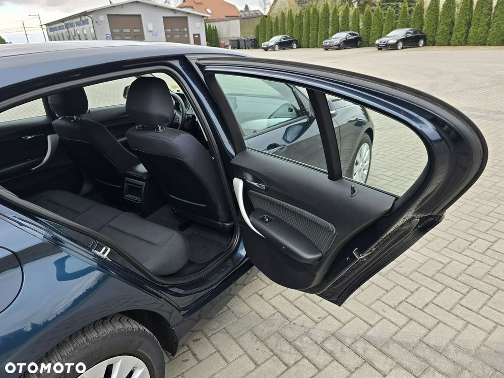 BMW Seria 1 - 20