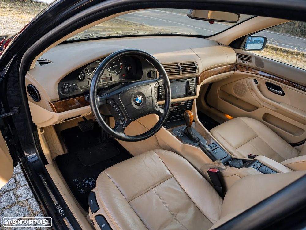 BMW 520 iA - 4