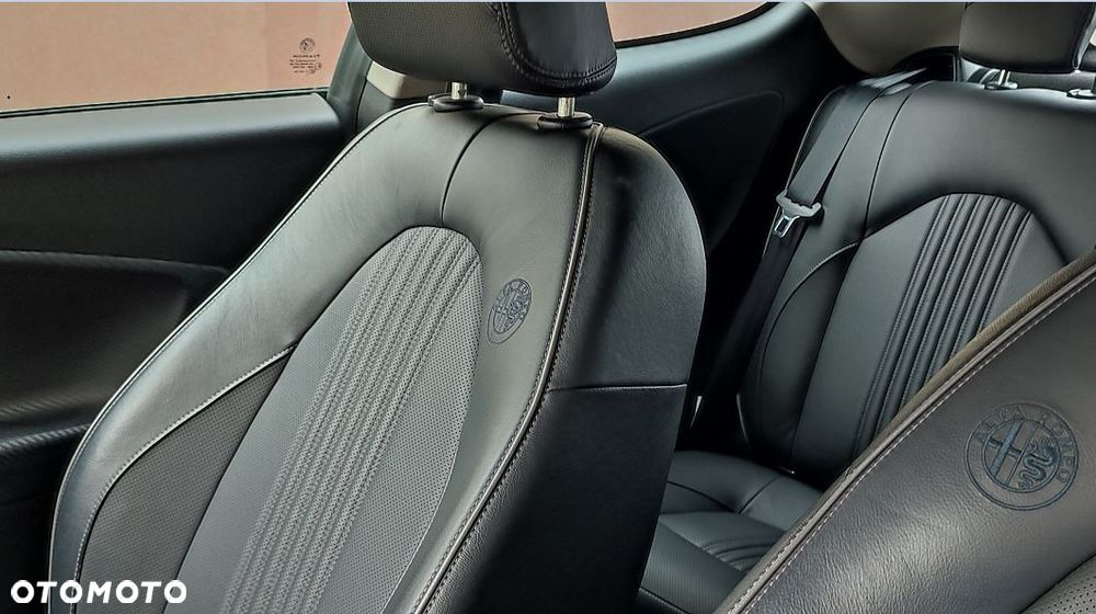 Alfa Romeo Mito - 17