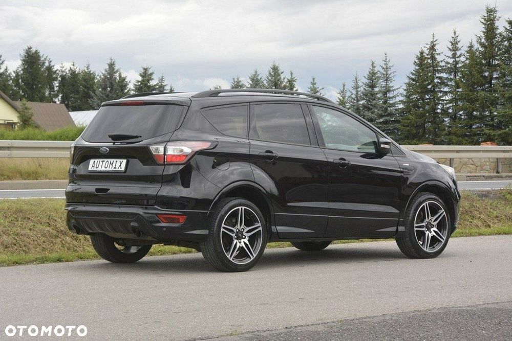 Ford Kuga - 10