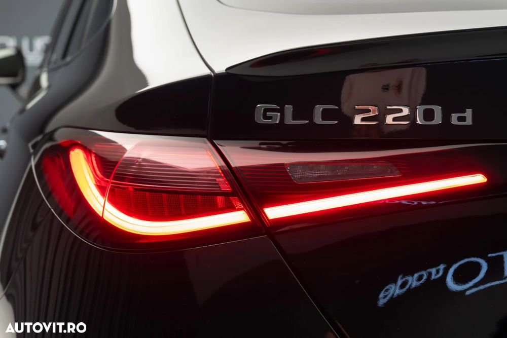 Mercedes-Benz GLC Coupe 220 d 4Matic 9G-TRONIC Edition AMG Line - 16