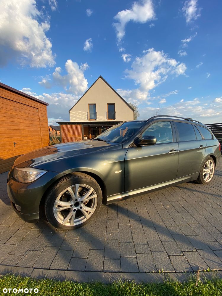 BMW Seria 3 318i - 6