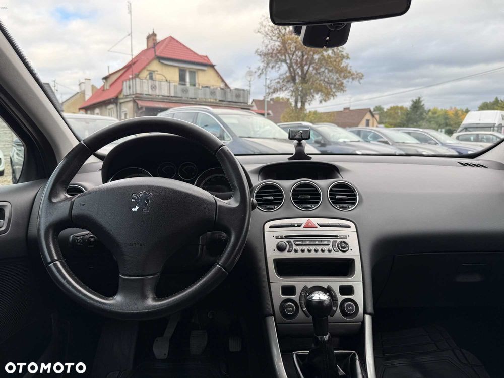 Peugeot 308 - 5