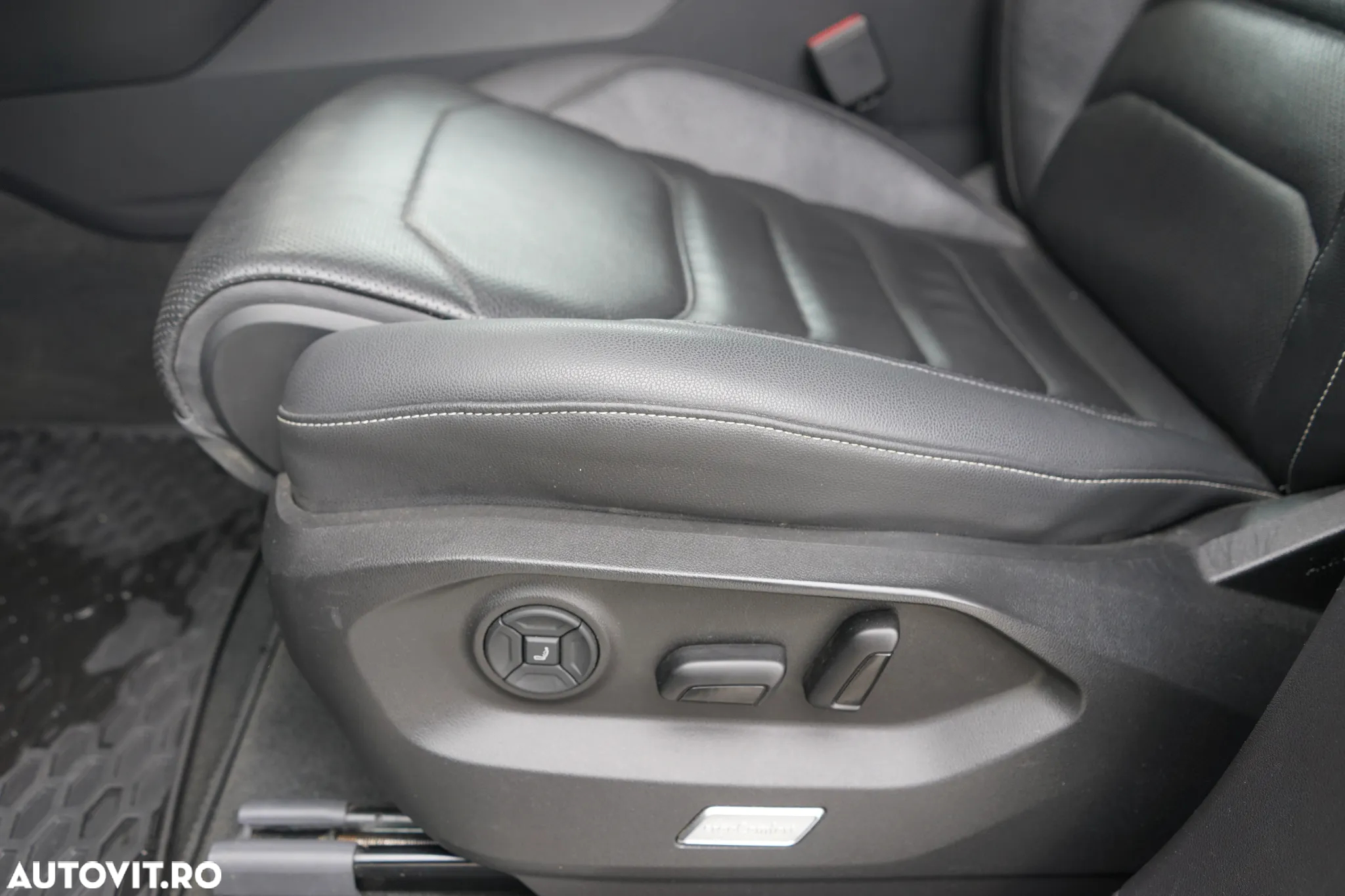 Volkswagen Touareg V6 TDI Elegance - 13