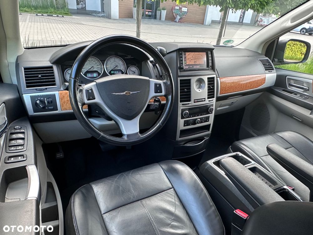 Chrysler Grand Voyager 2.8 CRD Automatik Limited - 25