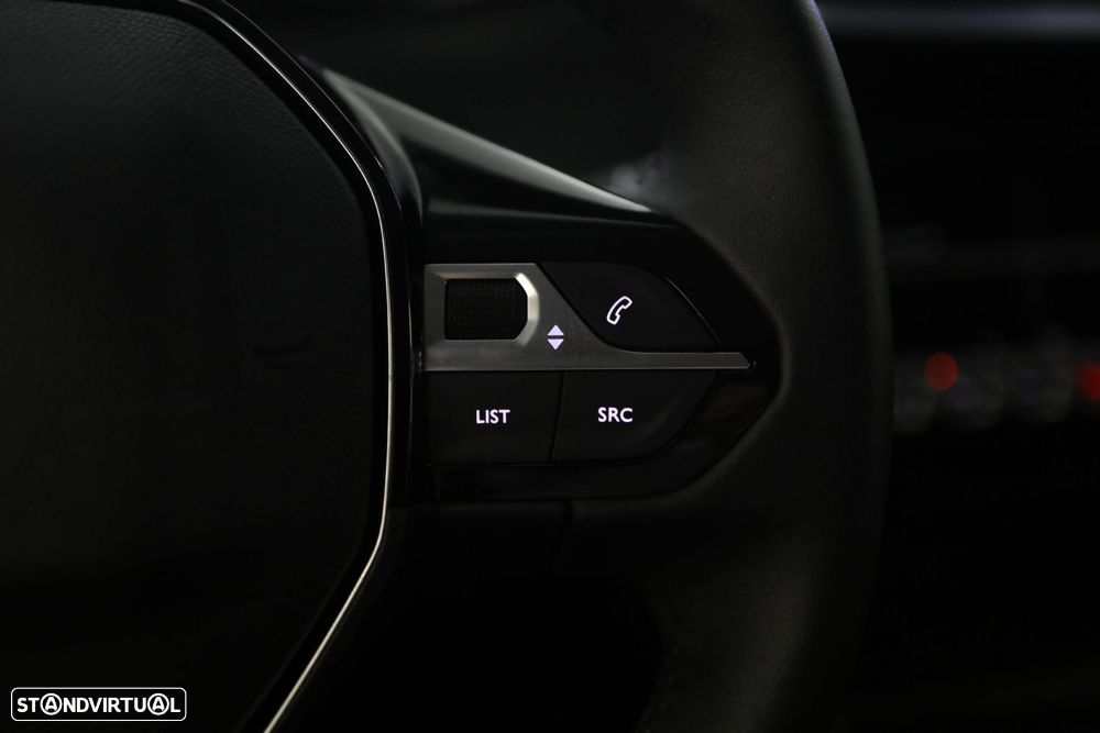 Peugeot 208 1.2 PureTech Allure - 17