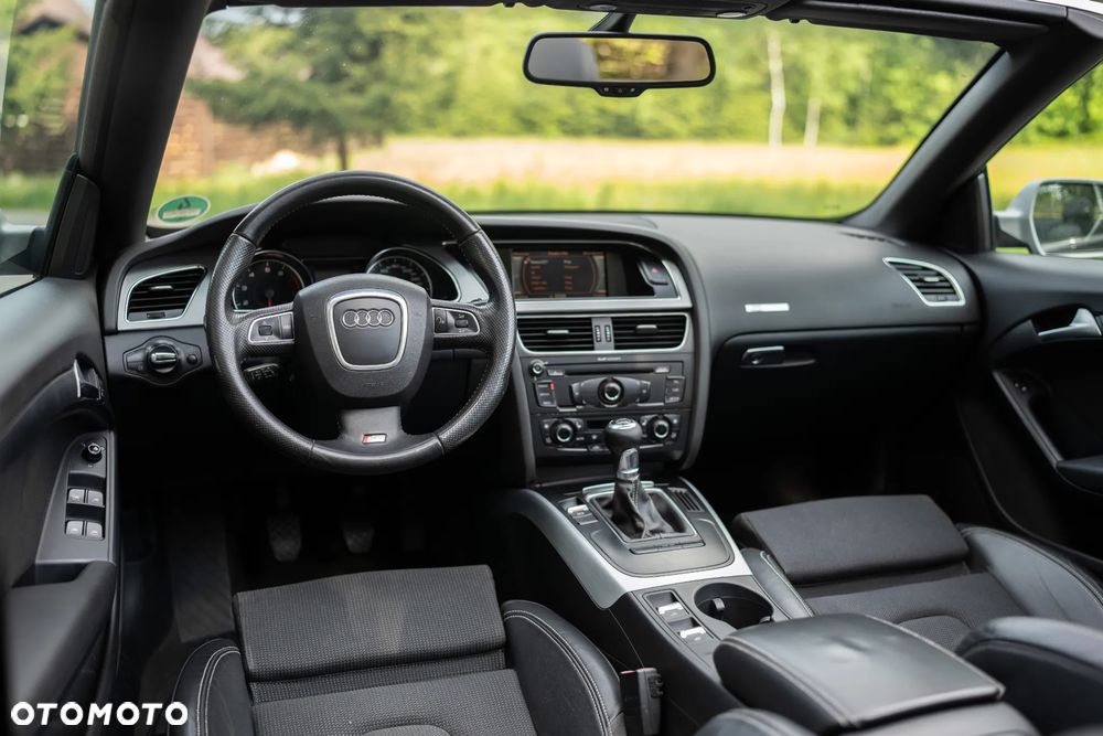 Audi A5 Cabrio - 9