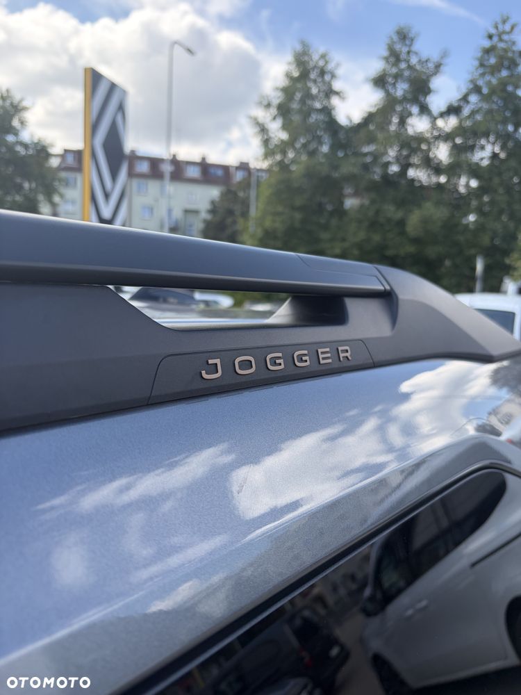 Dacia Jogger 1.6 Full Hybrid 140 Extreme MMT - 11