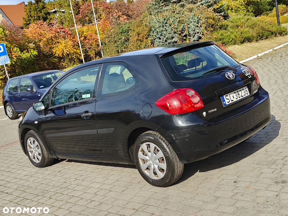 Toyota Auris 1.4 D-4D Luna - 13