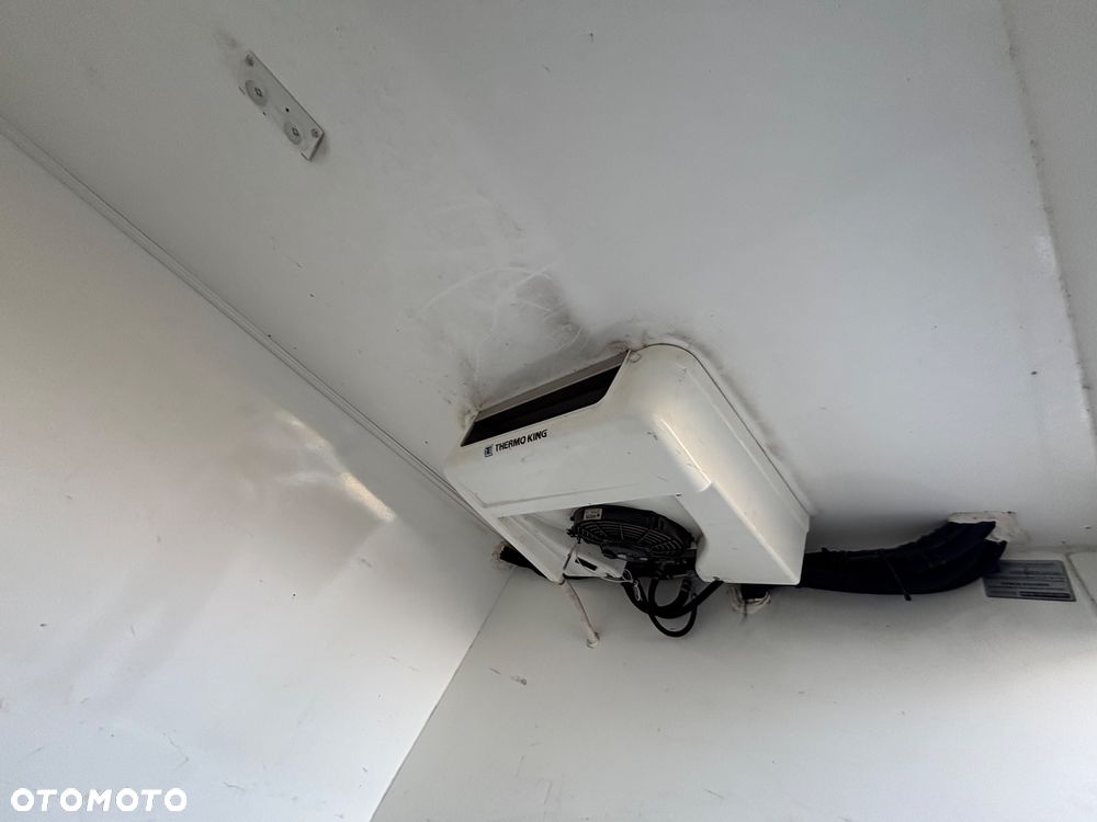 Volkswagen Crafter - 15