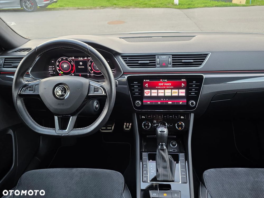 Skoda Superb 2.0 TSI 4x4 Sportline DSG - 15