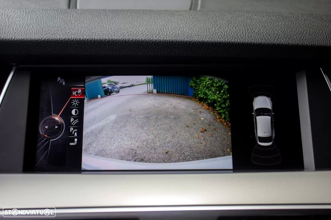 BMW 535 d xDrive Pack M Auto - 18