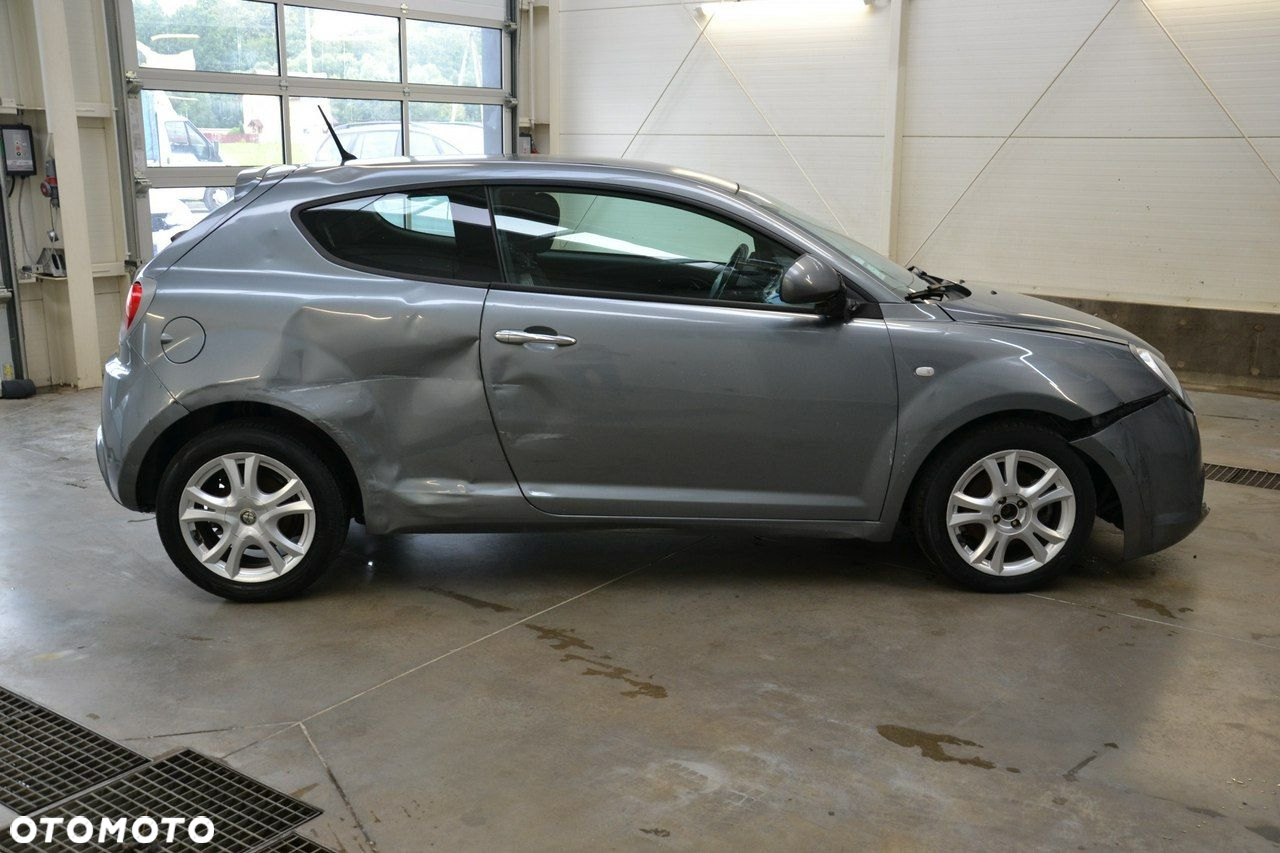 Alfa Romeo Mito - 8