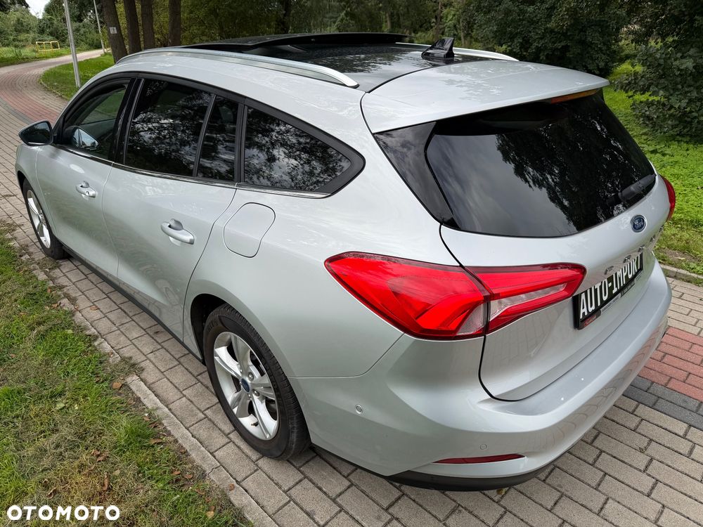 Ford Focus 1.0 EcoBoost STart-Stopp-System TITANIUM X - 34