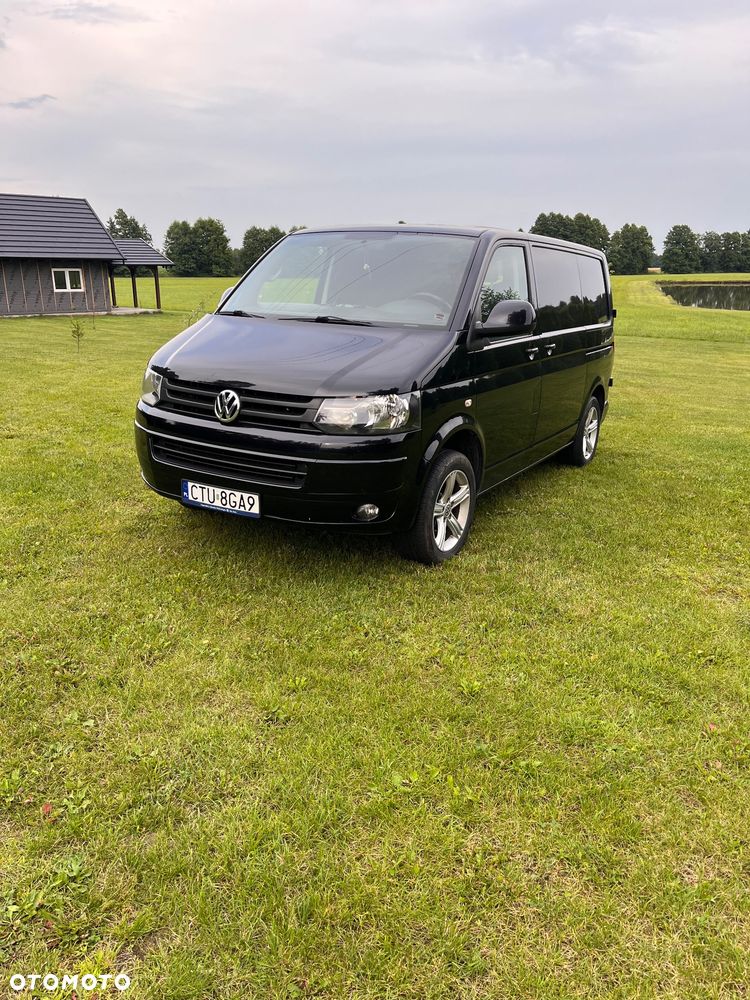 Volkswagen Transporter - 1