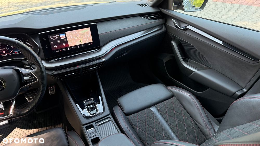 Skoda Octavia 2.0 TSI RS DSG - 23