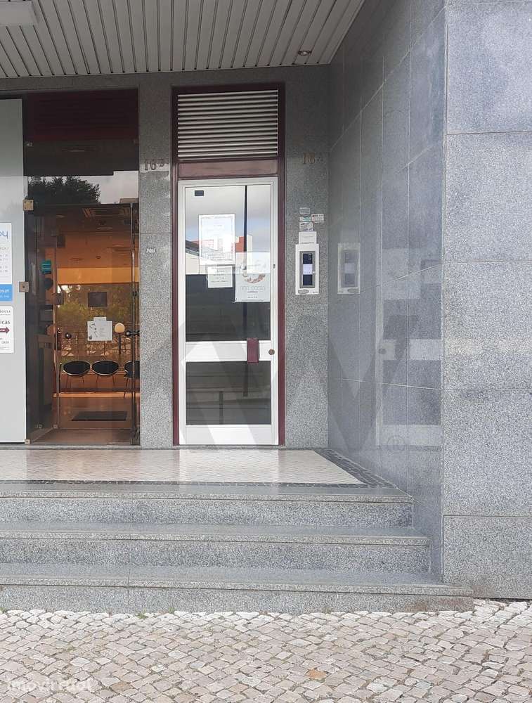 Escritório para Arrendamento – Localização Premium em S. Domingos de B - Grande imagem: 2/11