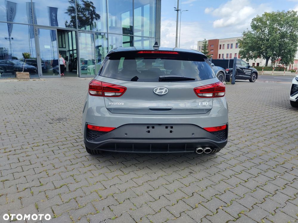 Hyundai i30 1.6 T-GDI Modern DCT - 19