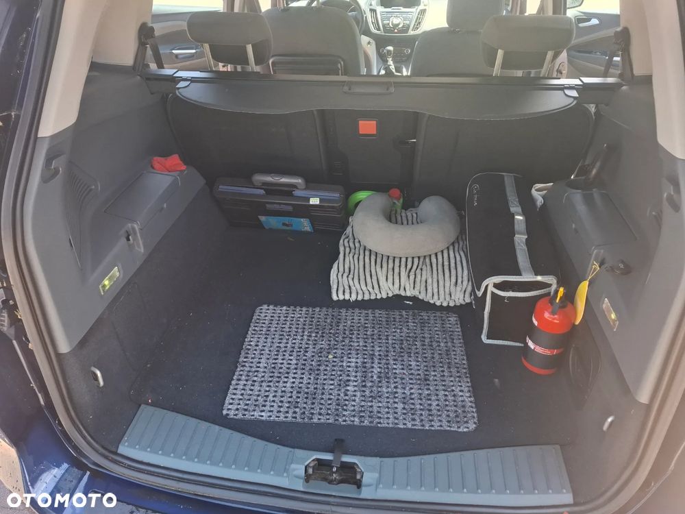 Ford Grand C-MAX - 13