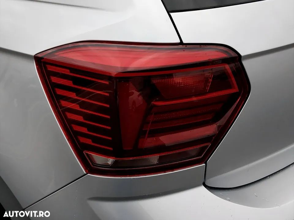 Volkswagen Polo 1.0 TSI DSG Style - 25
