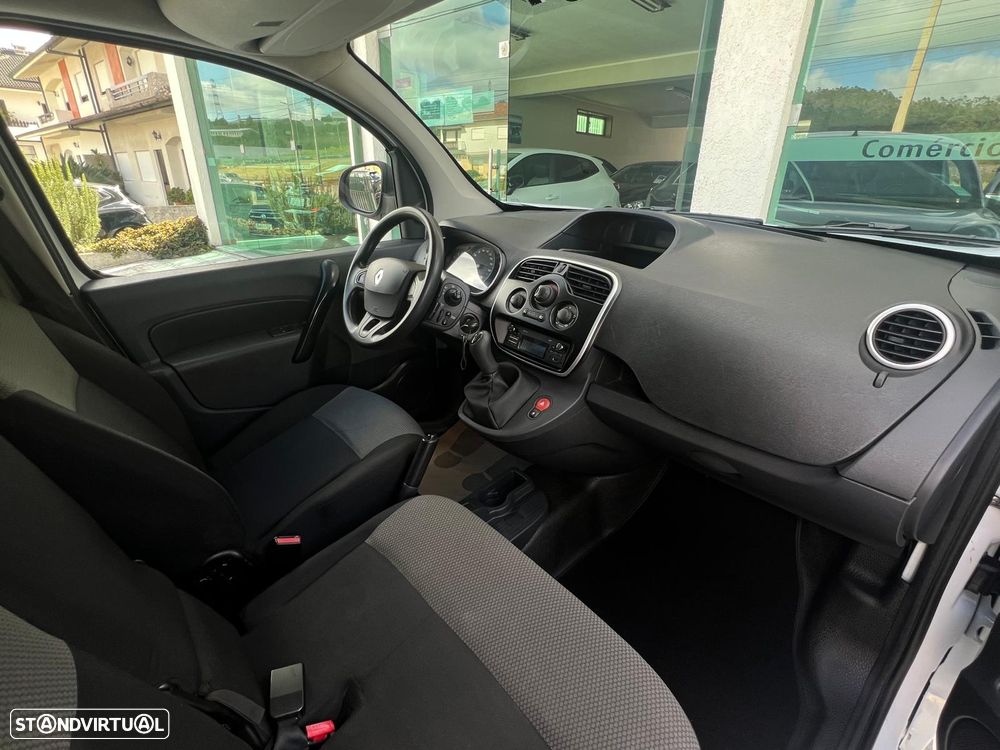 Renault 1.5 DCI Business 3 Lugares - 16