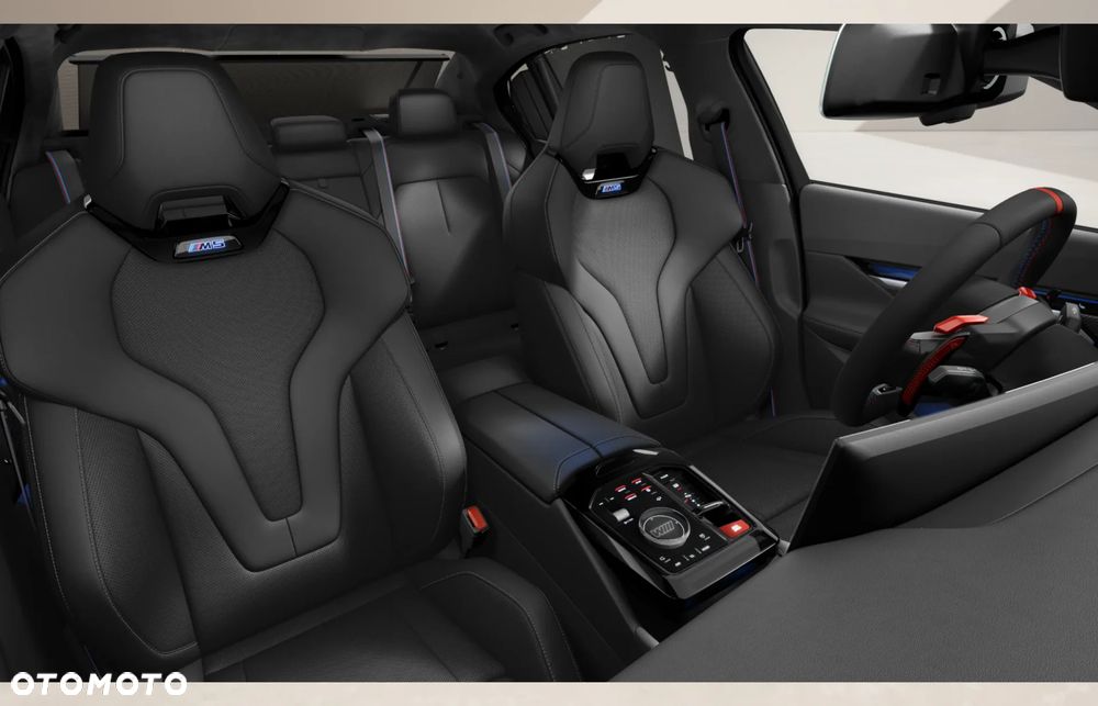 BMW M5 xDrive - 9