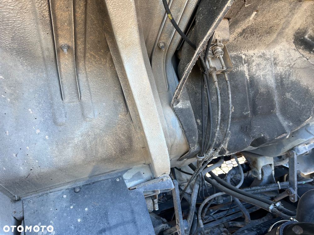 Nissan Atleon 80.140 - 36