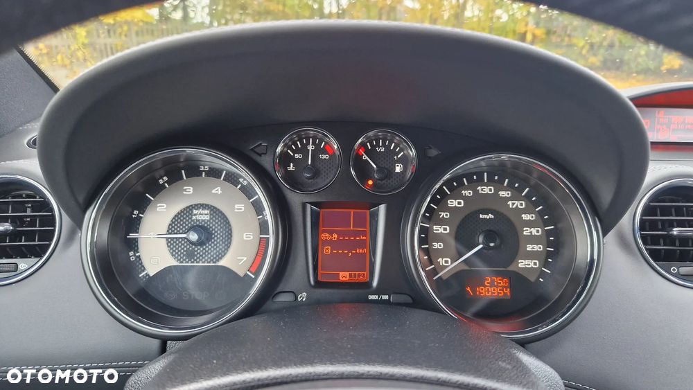 Peugeot RCZ 1.6 THP - 10