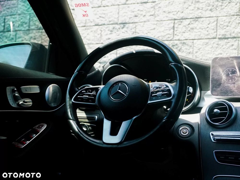 Mercedes-Benz Klasa C 300 9G-TRONIC AMG Line - 11