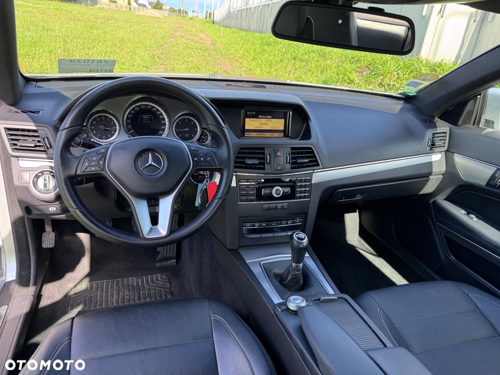 Mercedes-Benz Klasa E 220 CDI Elegance DPF - 12