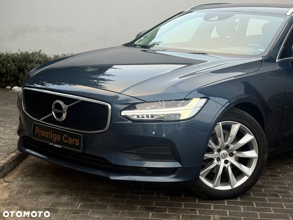 Volvo V90 D3 AWD Geartronic Momentum - 1